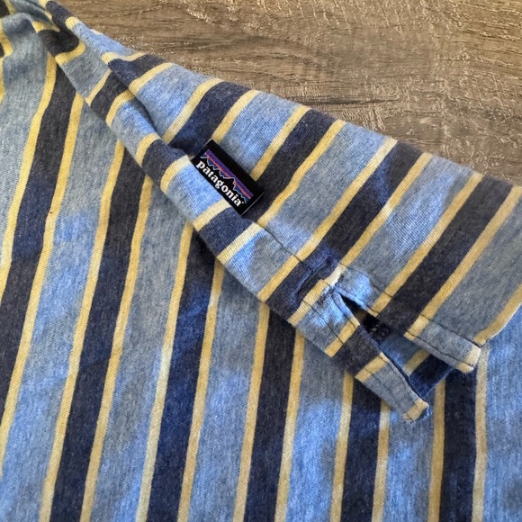 Men’s Patagonia polo striped cotton top - Picture 2 of 5